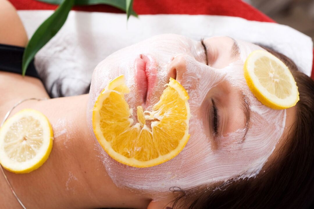 face pack with fruits for skin rejuvenation