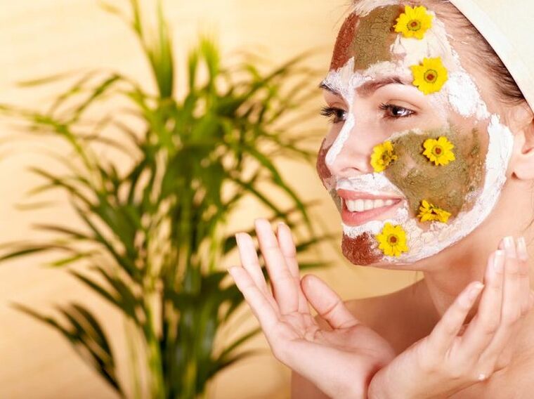 Folk drugs for the face renewal
